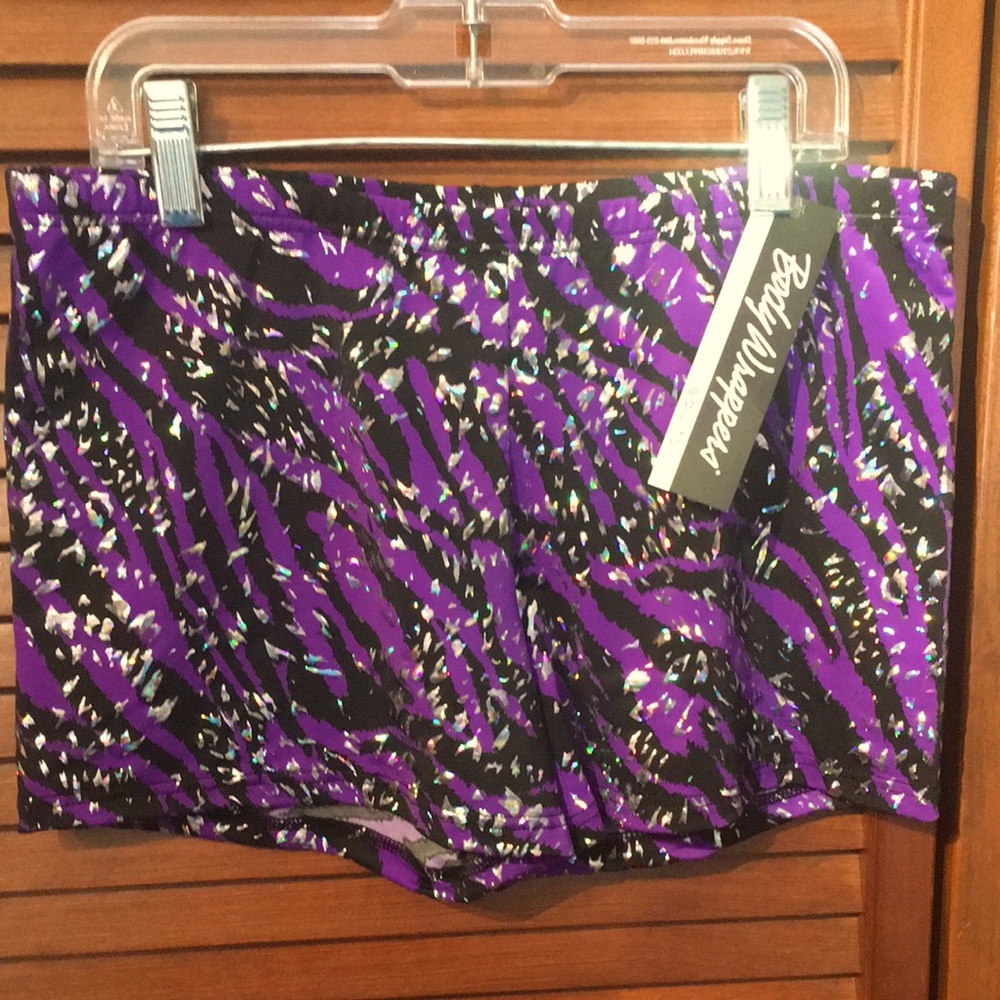 Body Wrappers Hot Dance Shorts size X-Large